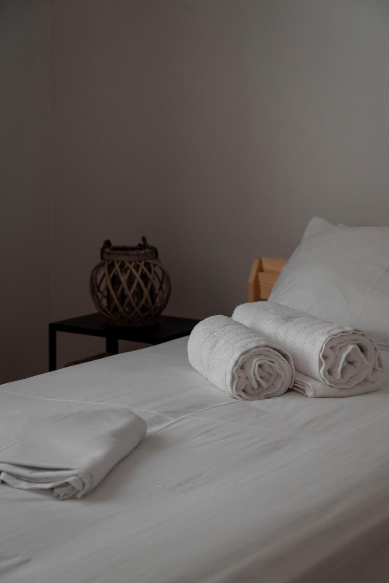Thissio Getaway 2Ba Next To Athens Ancient Market Ngoại thất bức ảnh