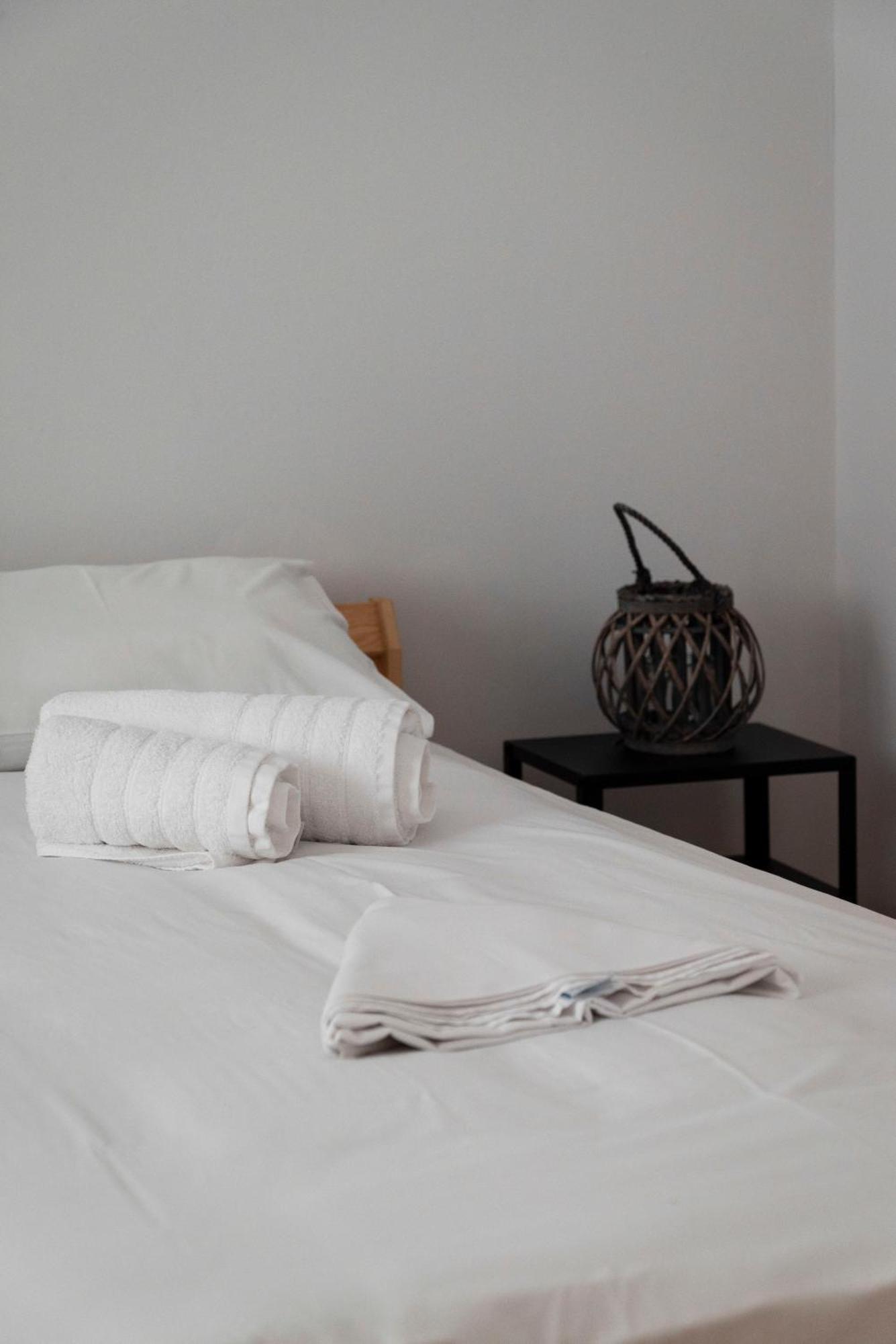 Thissio Getaway 2Ba Next To Athens Ancient Market Ngoại thất bức ảnh