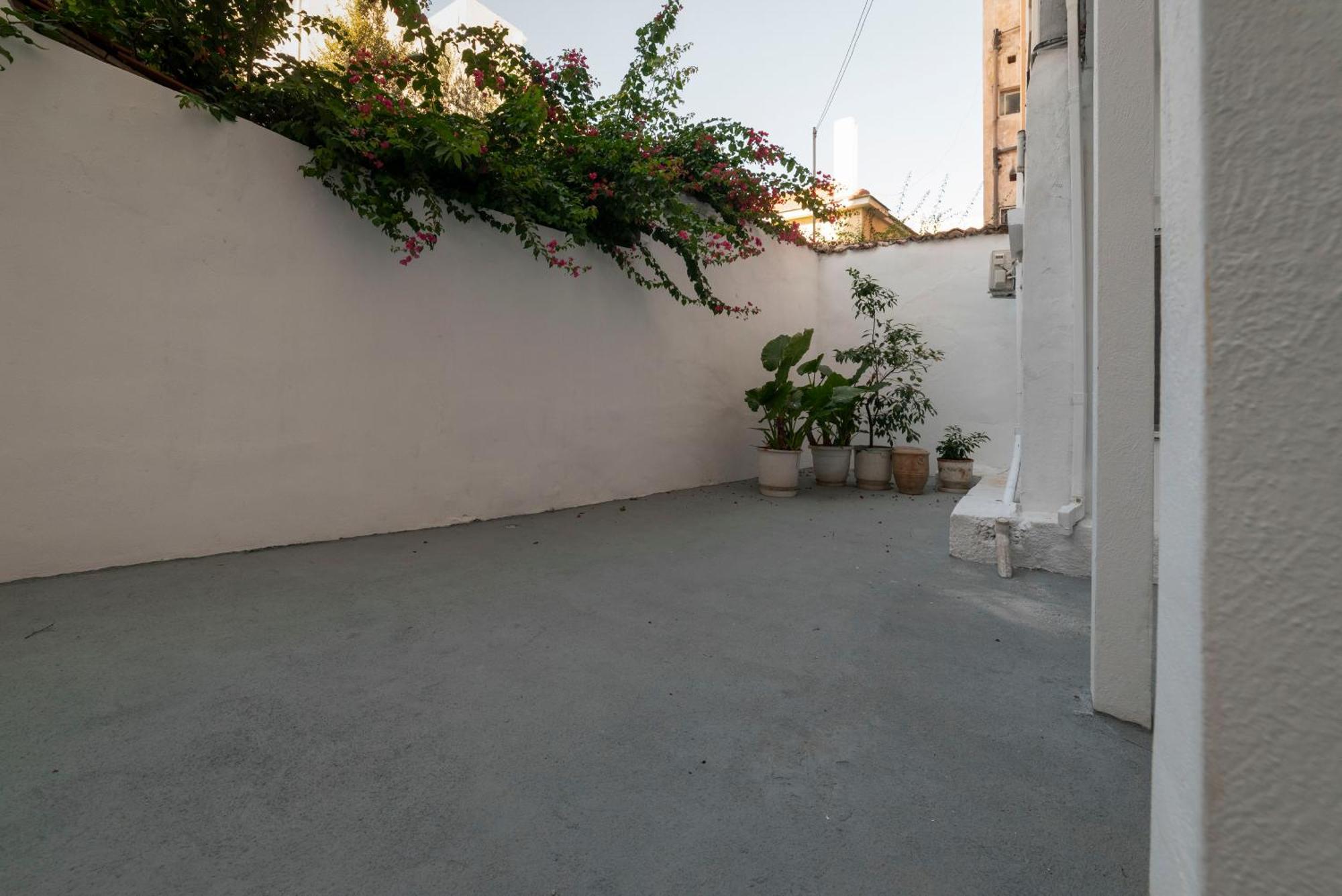 Thissio Getaway 2Ba Next To Athens Ancient Market Ngoại thất bức ảnh