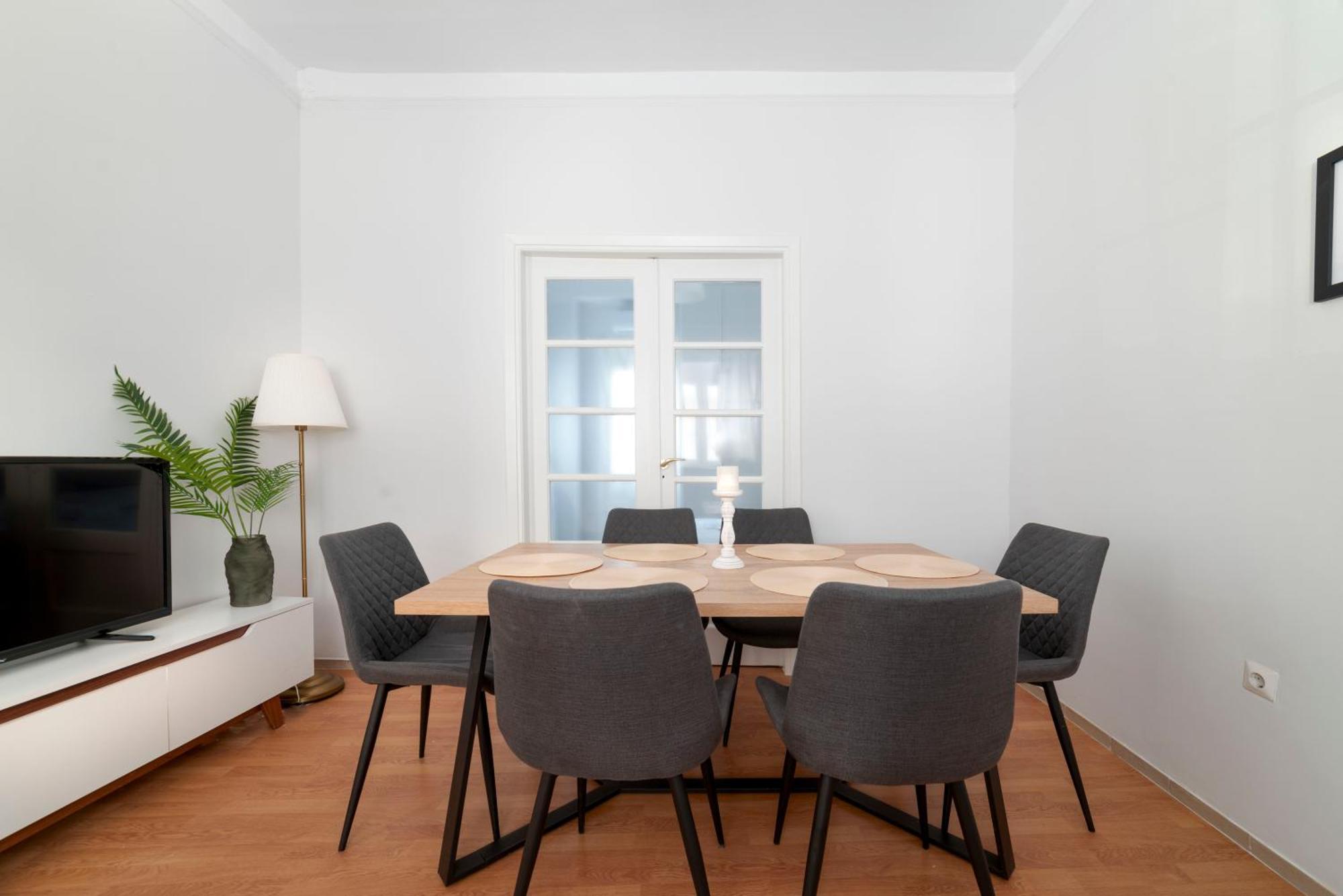 Thissio Getaway 2Ba Next To Athens Ancient Market Ngoại thất bức ảnh