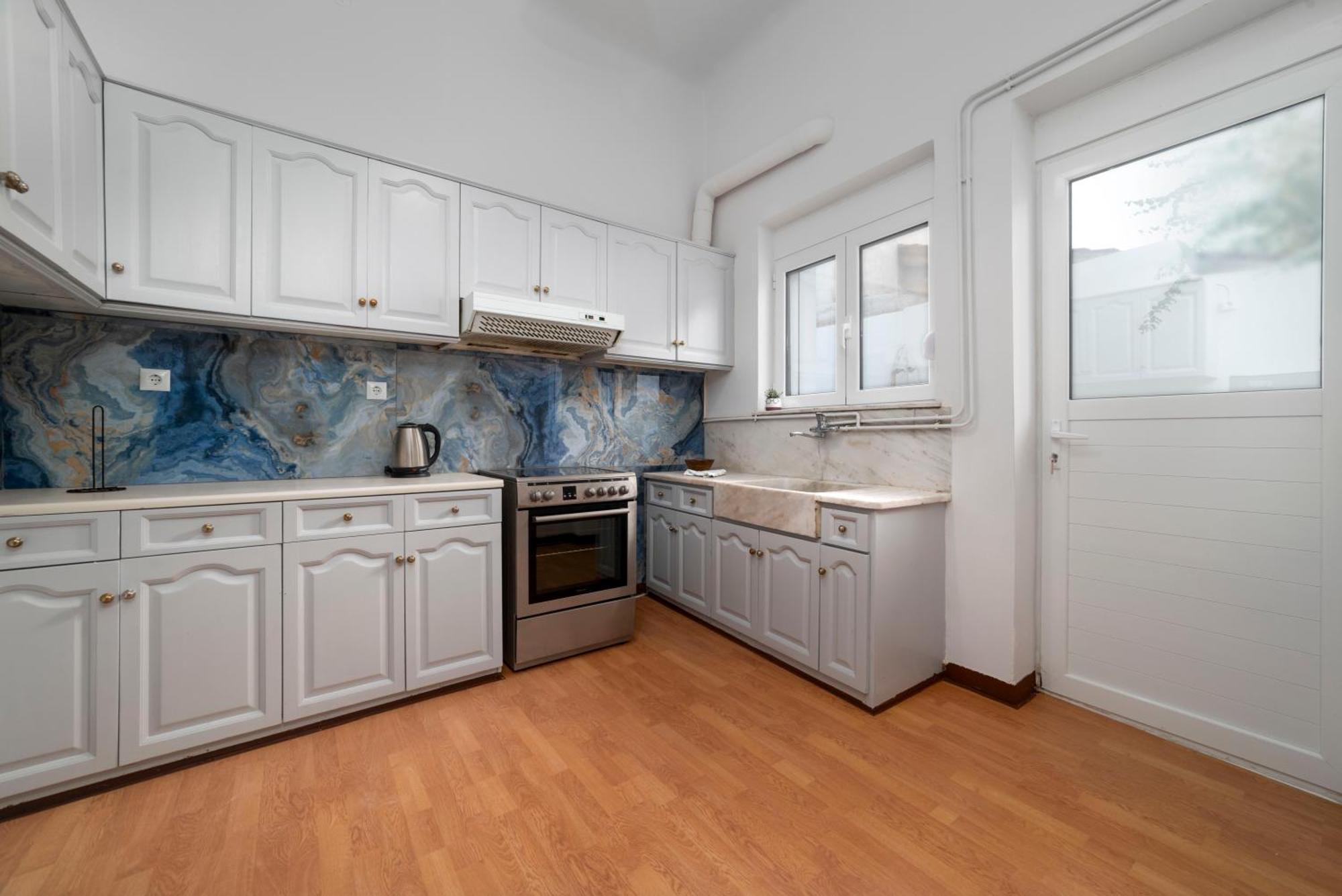 Thissio Getaway 2Ba Next To Athens Ancient Market Ngoại thất bức ảnh