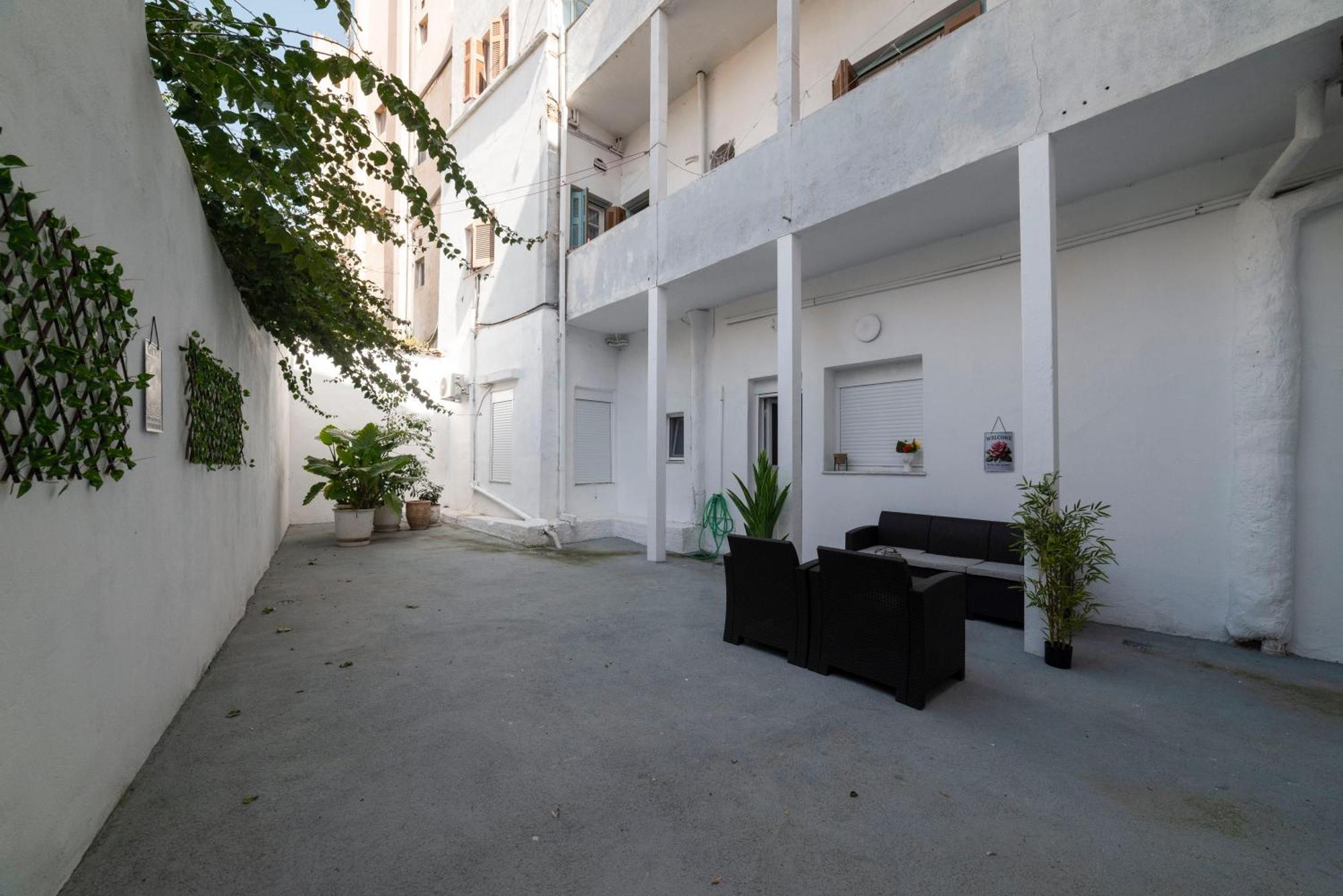 Thissio Getaway 2Ba Next To Athens Ancient Market Ngoại thất bức ảnh