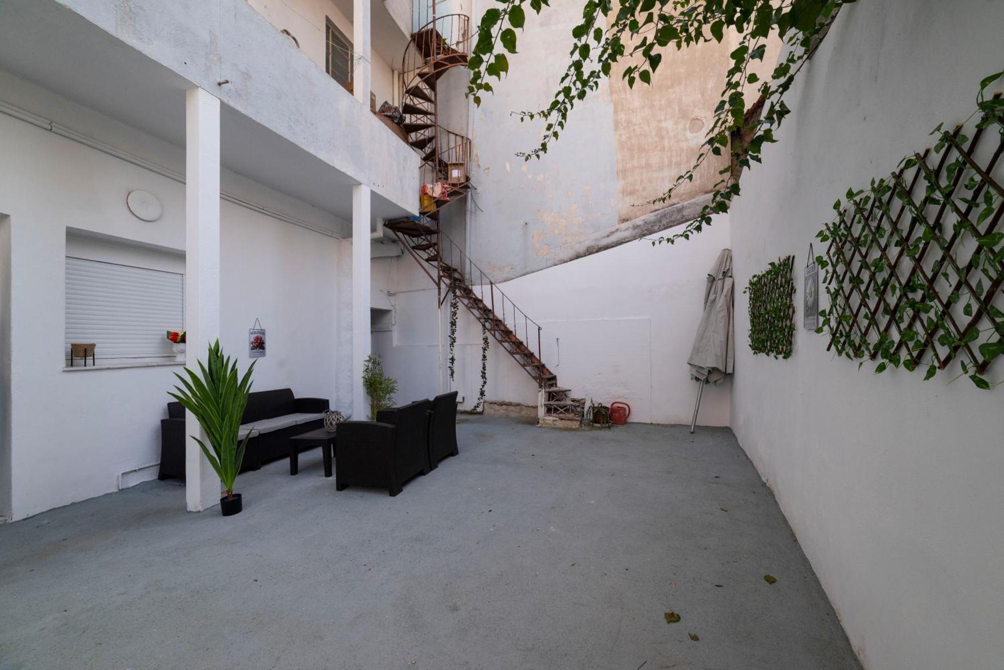 Thissio Getaway 2Ba Next To Athens Ancient Market Ngoại thất bức ảnh